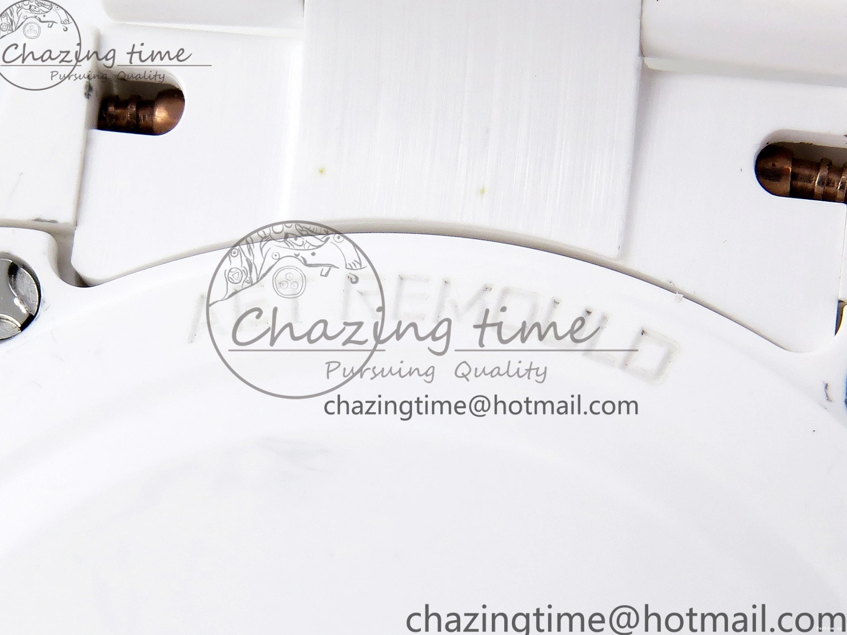 1220 MoistureWicking Daytona AET White Ceramic Case and Bracelet Green Dial SA4130 V 1891